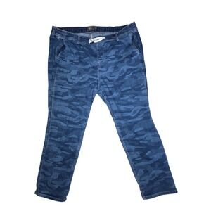 Torrid Blue Camo Weekend Boyfriend Straight Super Soft Pull On Jeans 3S 3X/22-24